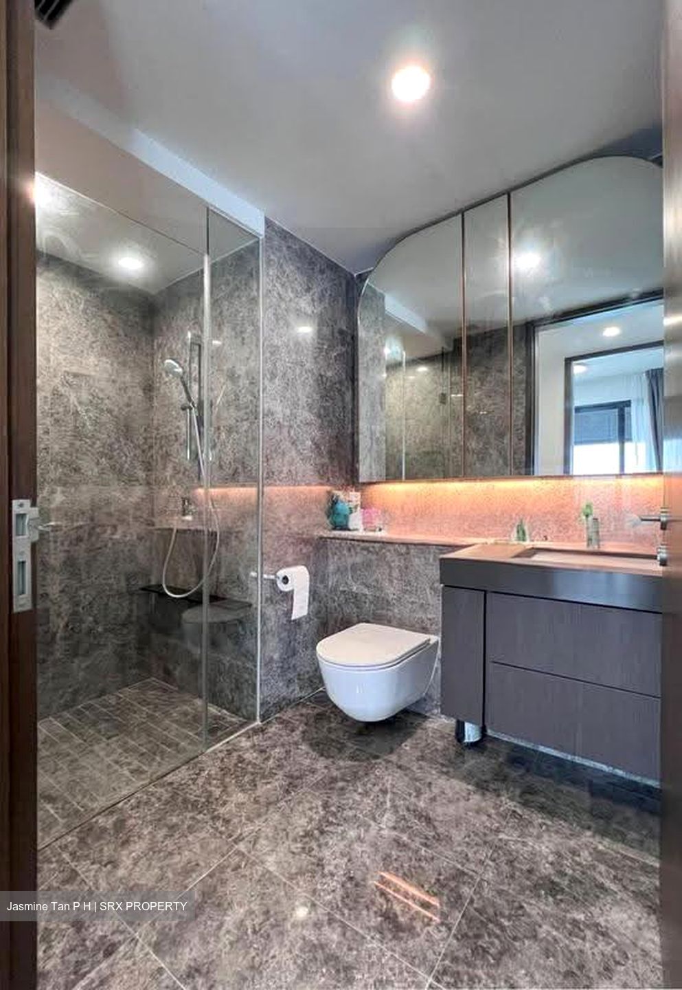 Avenue South Residence (D3), Apartment #619415401
